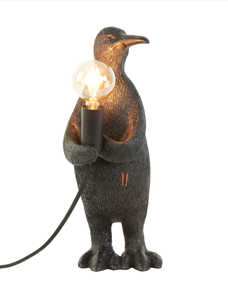 Tafellamp in zwart en goud: De magie van lampenkappen
